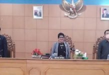 Paripurna DPRD BU : Eksekutif Jawab Pandangan Umum Fraksi