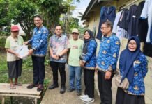 Lurah Sungailais Romison Saptana Putra: Bantuan Sembako Fokus untuk Masyarakat Paling Membutuhkan