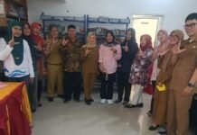 Lurah Lima Ilir Tegaskan Komitmen Pelayanan Inklusif dalam Kunjungan Studi Tiru DPRD