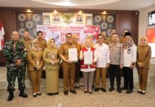 Wujud Nyata Bantu Masyarakat, Camat Kemuning dan PMI Kota Palembang laksanakan Donor Darah