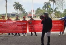 Massa POSE RI Gelar Aksi di DPRD Sumsel, Desak Penyelesaian Sengketa Lahan Warga Muratara