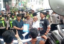 AMPP Kembali Kepung Kejari Palembang, Desak Bongkar Tuntas Dugaan Korupsi Proyek Lampu Jalan Tenaga Surya