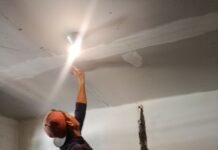 Tahap Finishing Kian Dekat, Satgas TMMD Kodim 0418/Palembang Genjot Rehab RTLH Milik Bapak Karyo