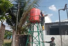 Tandon Air Mulai Dipasang, Satgas TMMD Kodim 0418/Palembang Percepat Penyelesaian Sumur Bor Tahfidz Alfatihah