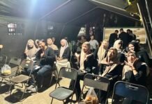 Nobar di Poskotis TMMD, Kodim 0418/Palembang Pererat Kebersamaan dengan Karang Taruna Talang Jambe