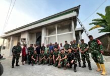 Momen Hangat Warnai Kunjungan Tim Wasev TMMD ke-129, Kebersamaan TNI dan Warga Jadi Kekuatan Pembangunan