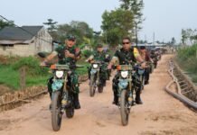 Naik Trail Babinsa, Ketua Tim Wasev TMMD ke-129 Tinjau Langsung Pembangunan Jalan di Talang Jambe