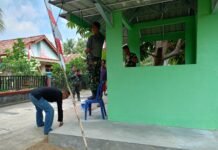 Finishing Pos Kamling Dikebut, Satgas TMMD Dorong Warga Perkuat Keamanan Lingkungan