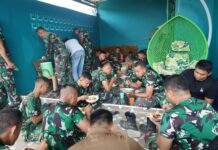Jelang Penutupan, Makan Siang Bersama Warnai Kebersamaan Satgas TMMD ke-129 Kodim 0418/Palembang dan Warga