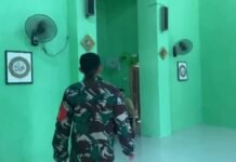 Tak Hanya Bangunan, Drainase Mushola Baitul Maghfurin Ikut Diperkuat Satgas TMMD